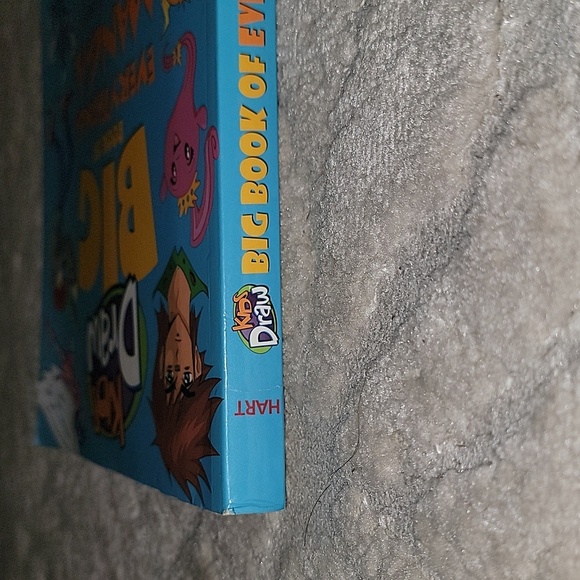 (J23) Big book of everything Manga - Picture 5 of 5